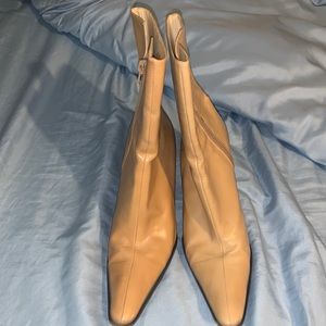 Women’s leather upper heeled boots